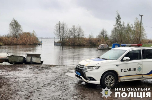 На Полтавщині перевернувся човен із рибалками: їх пошуки завершили. ОНОВЛЕНО