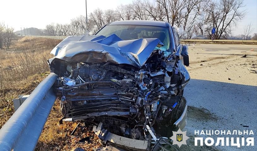 На Полтавщині зіткнулися автомобілі: жінка зазнала поранень