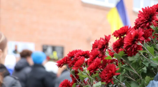 У Полтаві встановлять ще шість меморіальних дошок полеглим воїнам