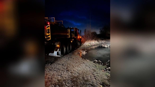 На Полтавщині автомобіль зливав невідому речовину на відкритий ґрунт