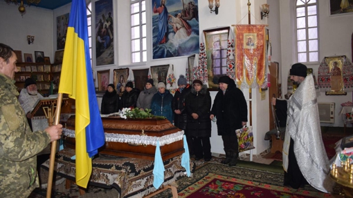 На Полтавщині попрощалися з 39-річним розвідником Віктором Бобіренком