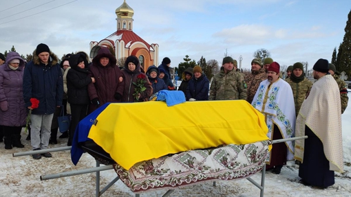 На Полтавщині попрощалися з 30-річним солдатом Олександром Сироткіним