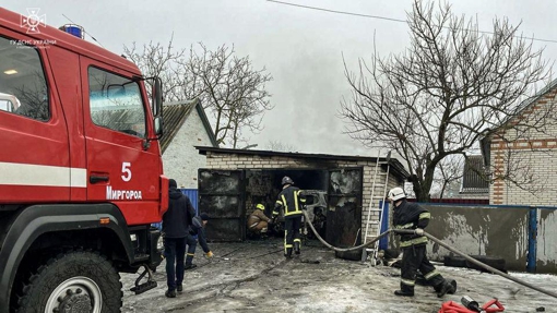 На Полтавщині горів гараж: опіки отримав 38-річний чоловік