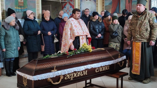 На Полтавщині попрощалися з полеглим 50-річним воїном Анатолієм Салом