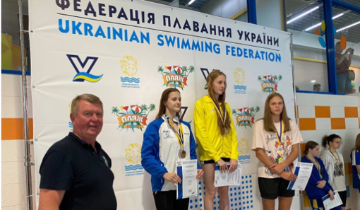 Полтавські плавчині здобули дві медалі на Чемпіонаті України