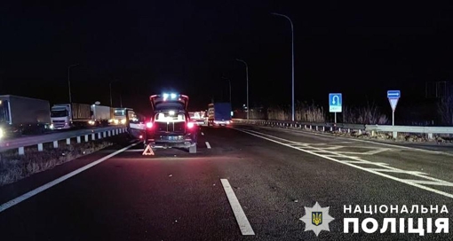 У Полтавській області автомобіль збив на смерть 67-річну пішохідку