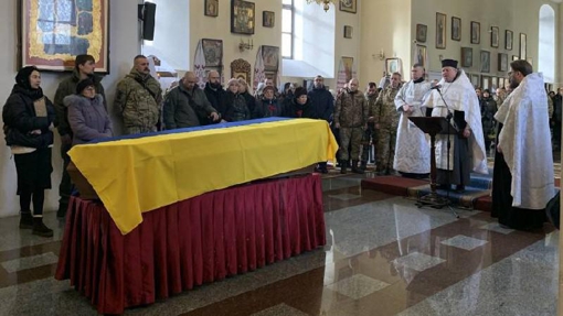 У Полтаві попрощалися з 41-річним навідником Андрієм Іскрою