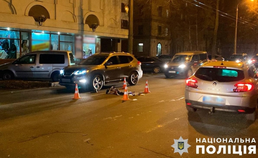 У центрі Полтави водій легковика збив на смерть 77-річного чоловіка
