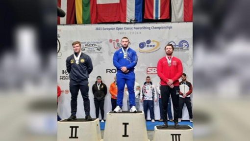 Полтавець Анатолій Новописьменний здобув "золото" на чемпіонаті Європи з пауерліфтингу