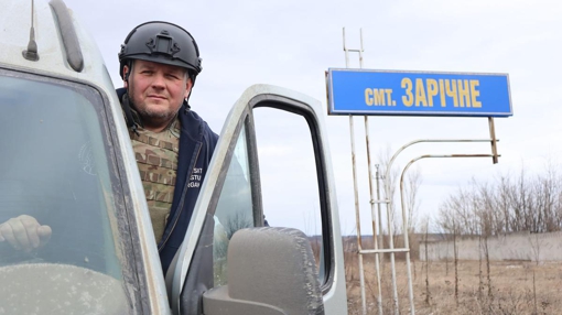 «Я там, де потрібен» - харків'янин Дмитро Артемов допомагає жителям Донеччини