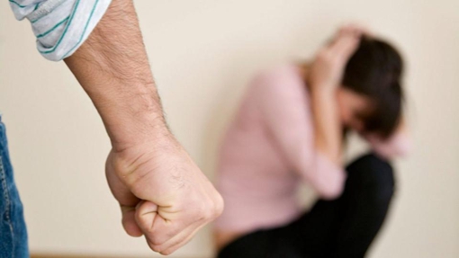 Ледь не вбив вагітну співмешканку: судитимуть жителя Полтавщини
