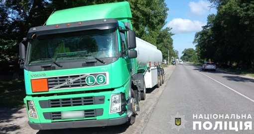 У Полтавській області вантажівка збила 60-річну велосипедистку