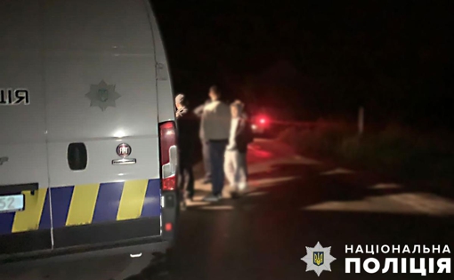 У Кременчуці 24-річний чоловік стріляв у автомобіль, в якому було четверо людей
