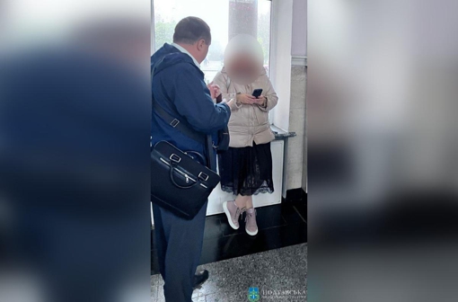 На Полтавщині судитимуть адвокатесу, яка за хабар допомогла оформити фіктивну інвалідність