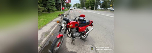 На Полтавщині мотоцикліст збив жінку й дитину на пішохідному переході