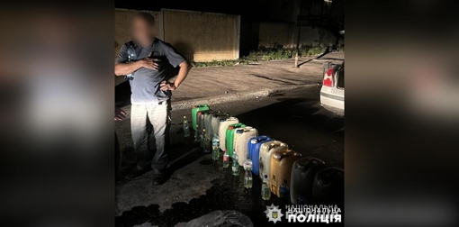 На Полтавщині викрили схему викрадення пального з локомотивів