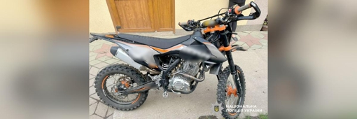 У Полтавській області 15-річна водійка мотоцикла врізалася в металеву конструкцію