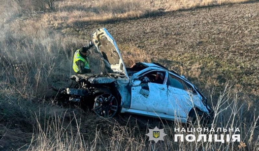 Смертельна ДТП на Полтавщині: легковик вилетів з дороги й перекинувся