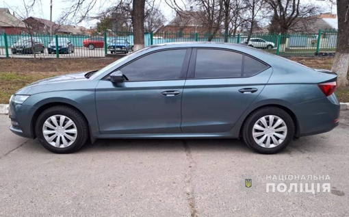 У Полтаві автомобіль заднім ходом збив пенсіонера