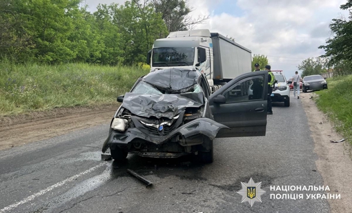 На Полтавщині зіткнулися легковик та мотоцикл: загинули двоє осіб. ВІДЕО