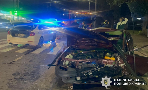 У Кременчуці зіткнулися легковики: троє людей поранені. ВІДЕО