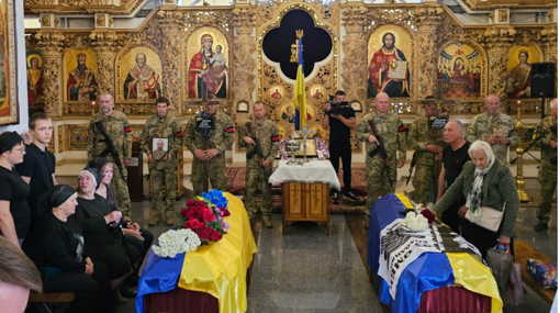 У Полтаві попрощалися із солдатами Сергієм Шебедою та Володимиром Науменком